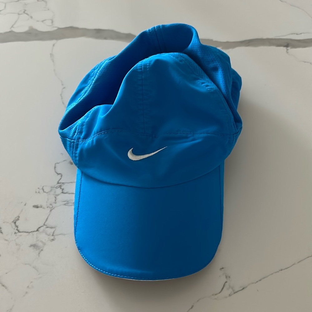 Blue Nike Dry Fit Lightweight Tennis Women’s Cap